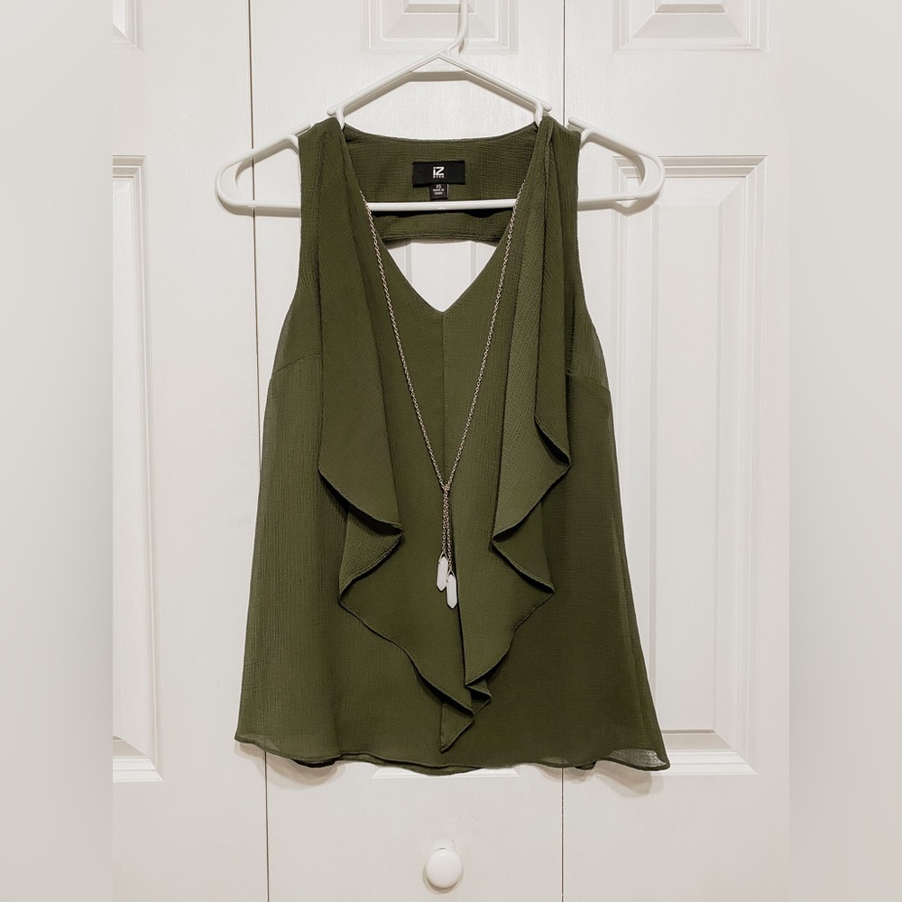 42. Iz Byer | Women’s Olive Green Sleeveless Blouse With Crystal Necklace | NWOT